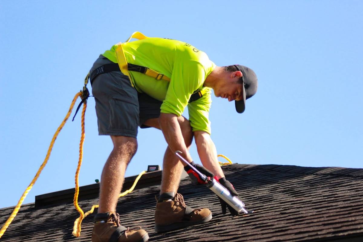Google Ads for Roofing Contractors: A Comprehensive Setup Guide