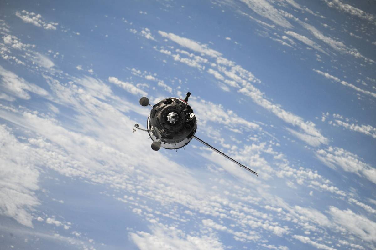 Google Ads for Satellite Communication: A Comprehensive Setup Guide