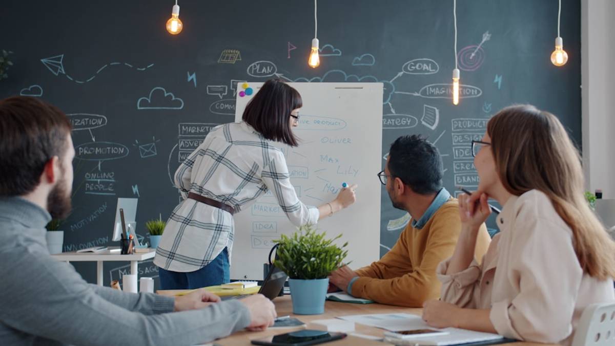 B2B Buyer Intent Data for Account-Based Marketing: A Comprehensive Activation Guide