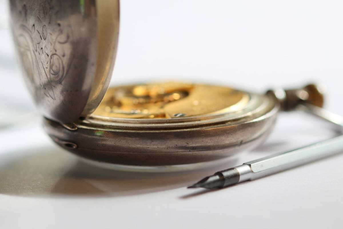 Google Ads for Clock Repair Services: A Comprehensive Setup Guide
