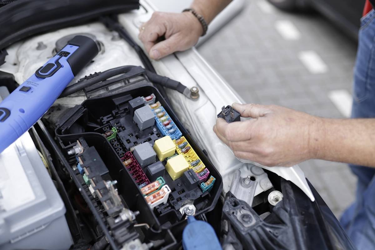 Google Ads for Automotive Repair: A Comprehensive Setup Guide