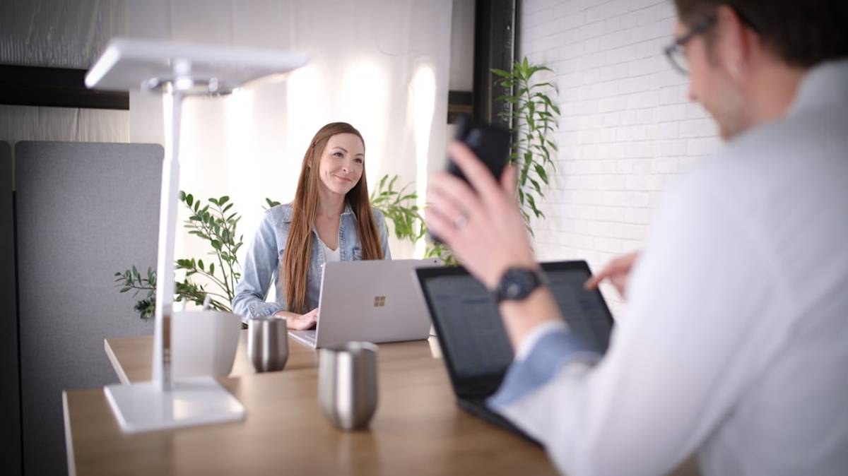 What Is a Weekly Marketing Report? Definition, Examples, and Best Practices