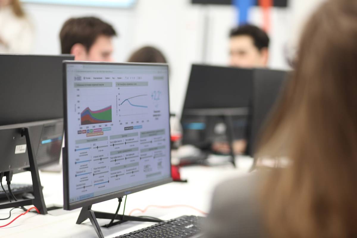 Dashboard Marketing Metrics: What They Are, How to Track Them, and Why They Matter