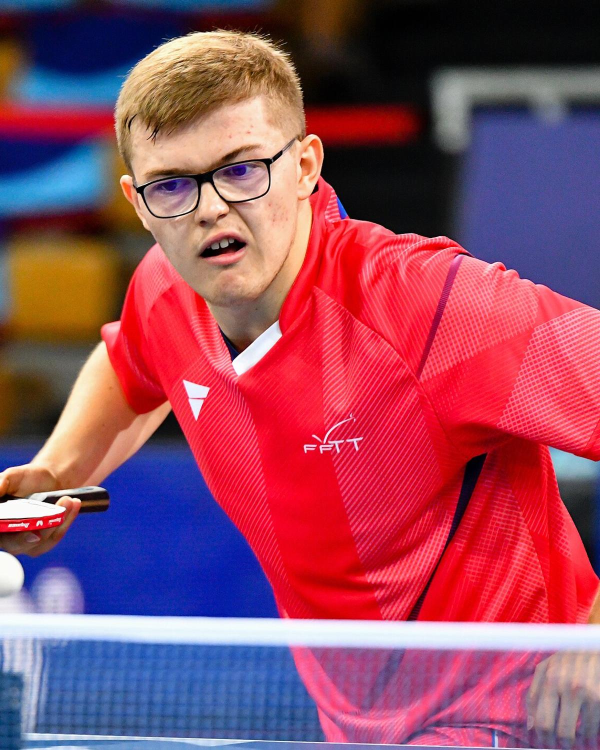 Alexis Lebrun playing at the 2022 European Championships