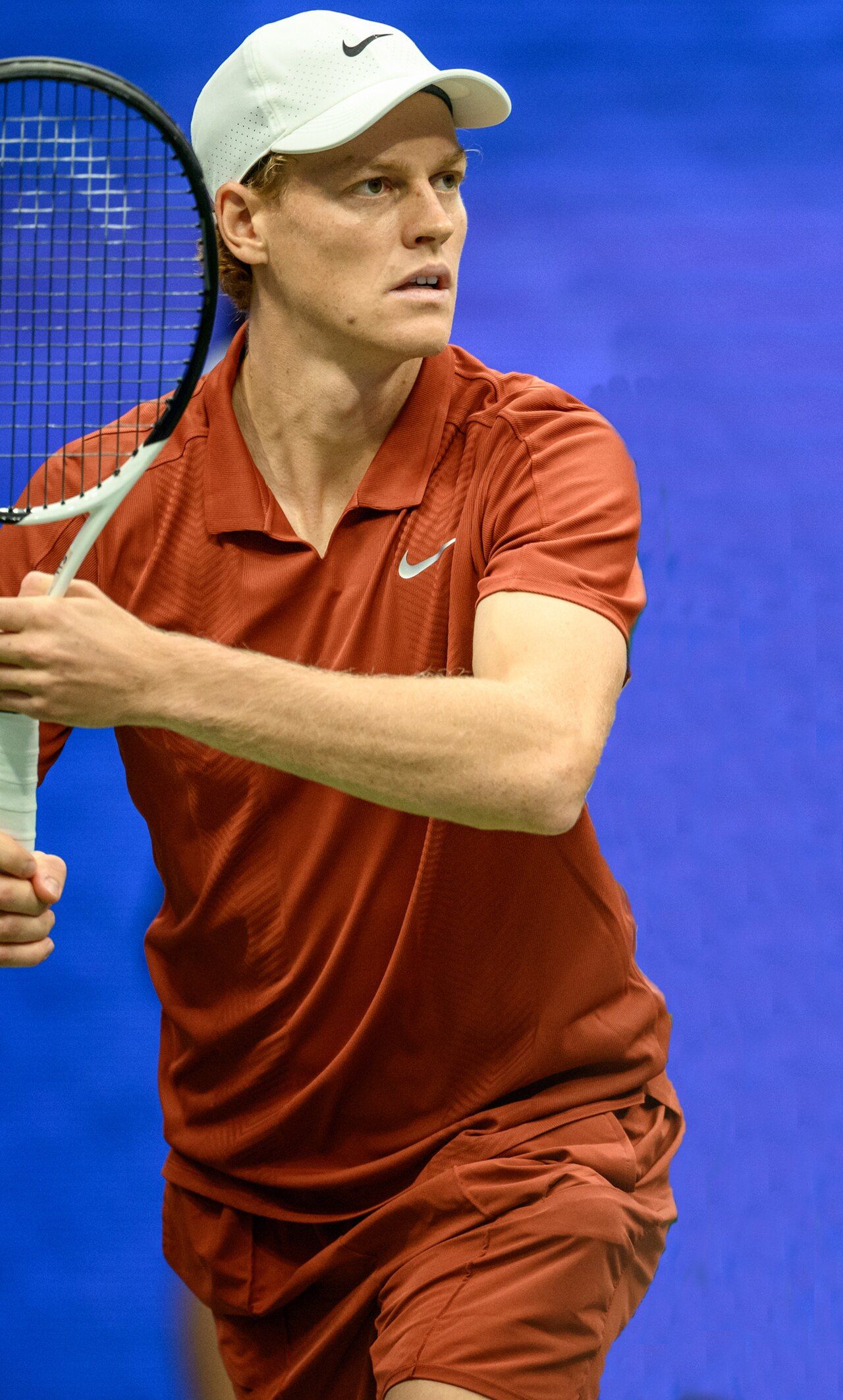 Jannik Sinner playing tennis at the US Open, 2025
