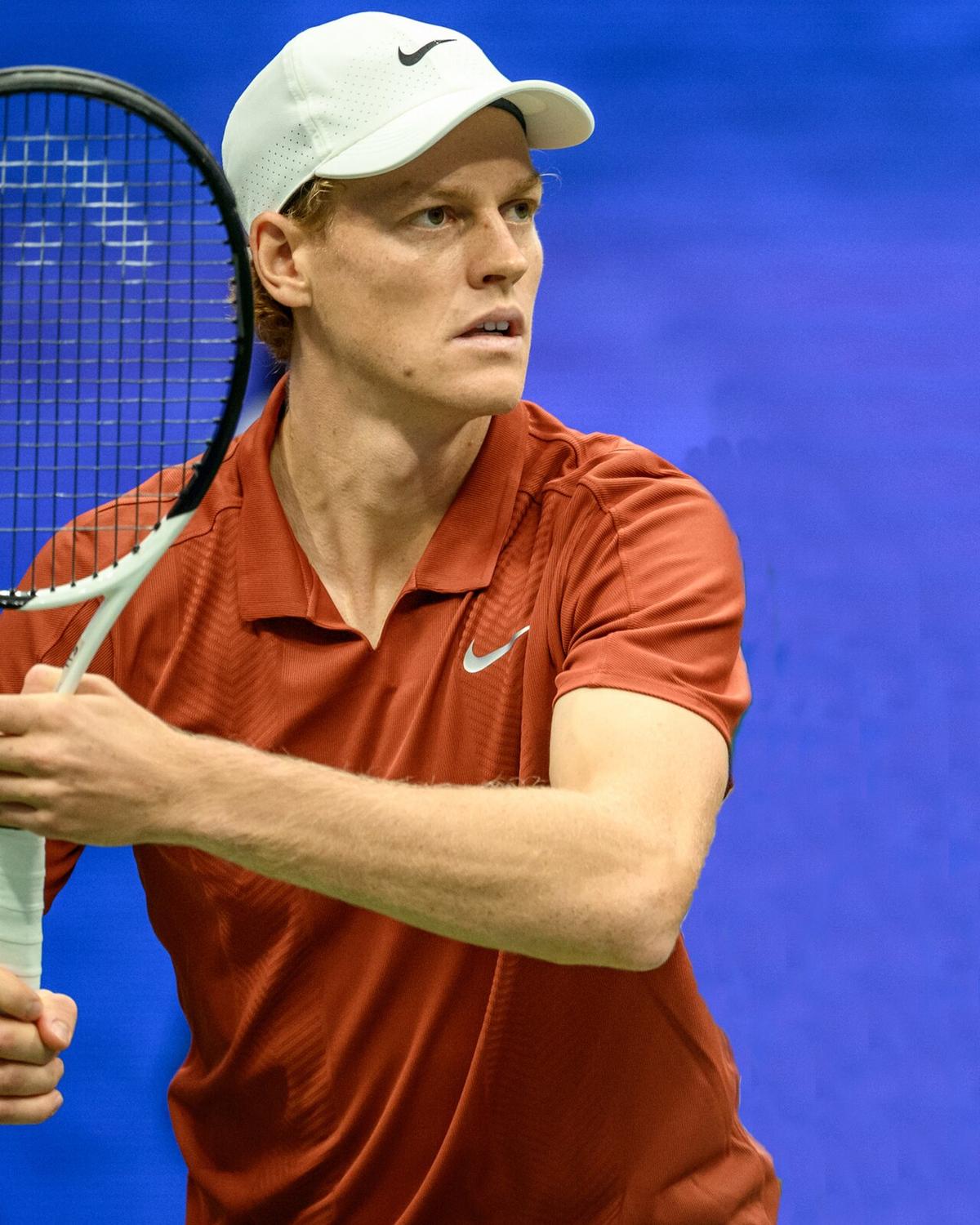 Jannik Sinner playing tennis at the US Open, 2025