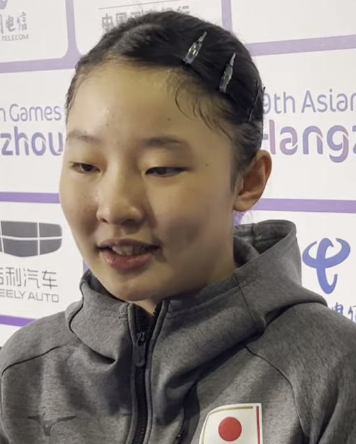 Miwa Harimoto speaking to the press at the 2023 Asian Games