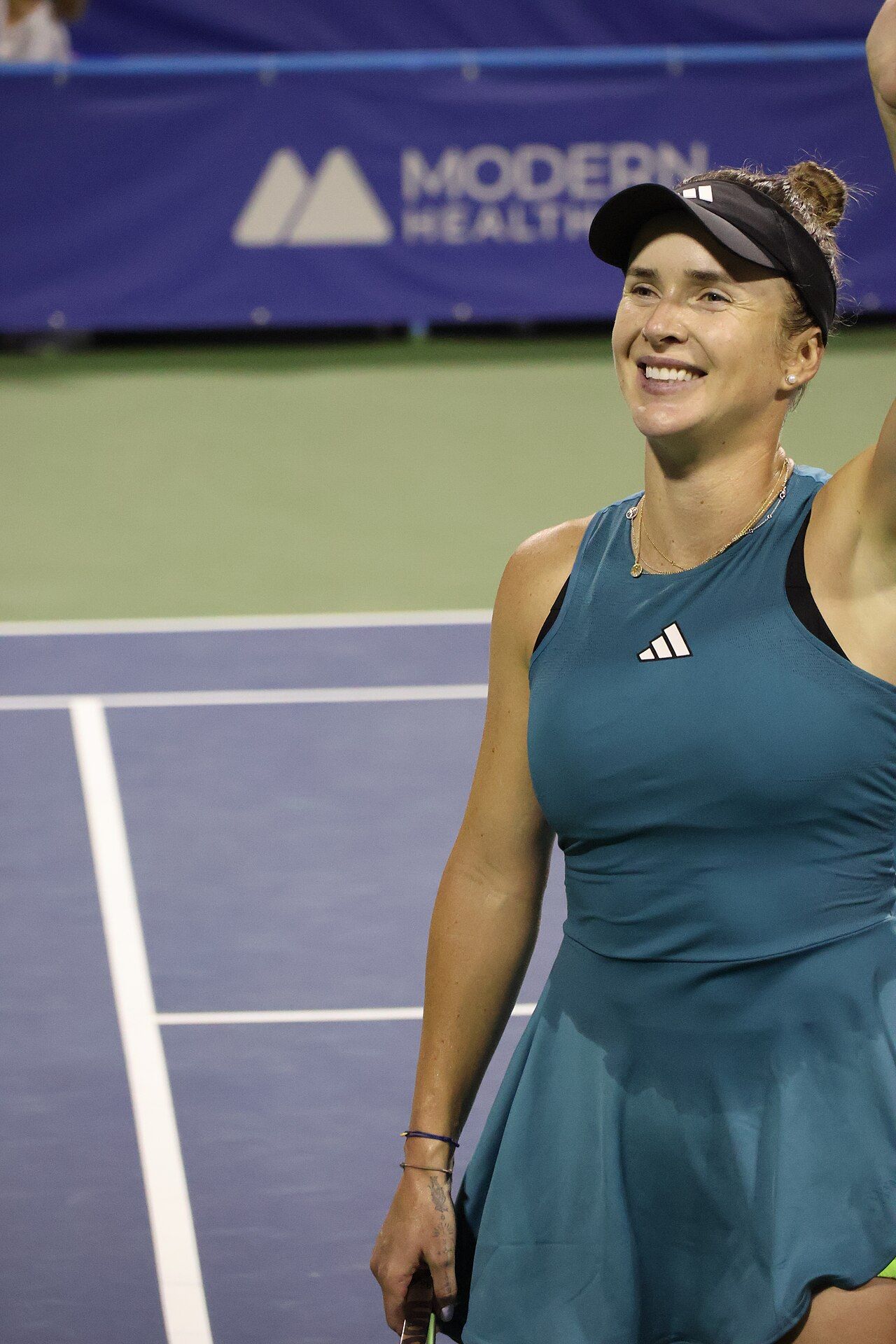 Elina Svitolina on court at the 2023 DC Open