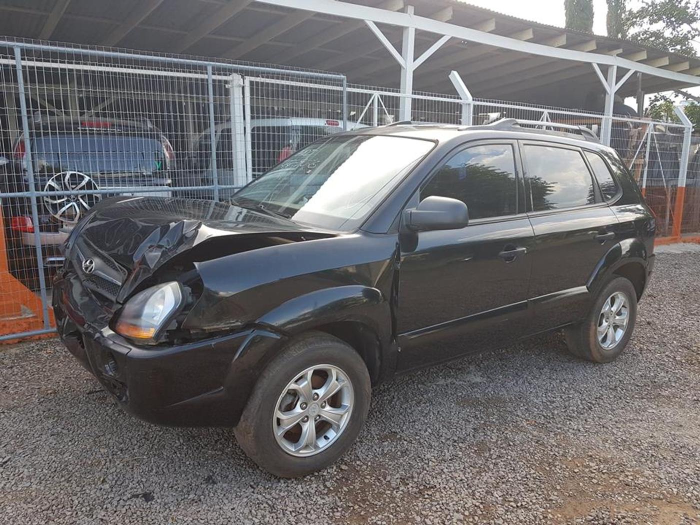Hyundai TUCSON GL MANUAL 2009