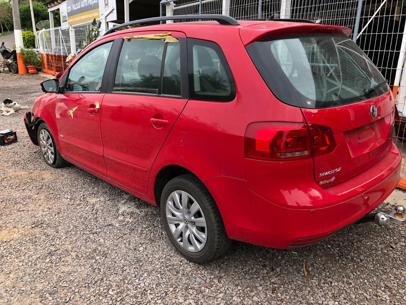 Volkswagen SPACEFOX 1.6 2014
