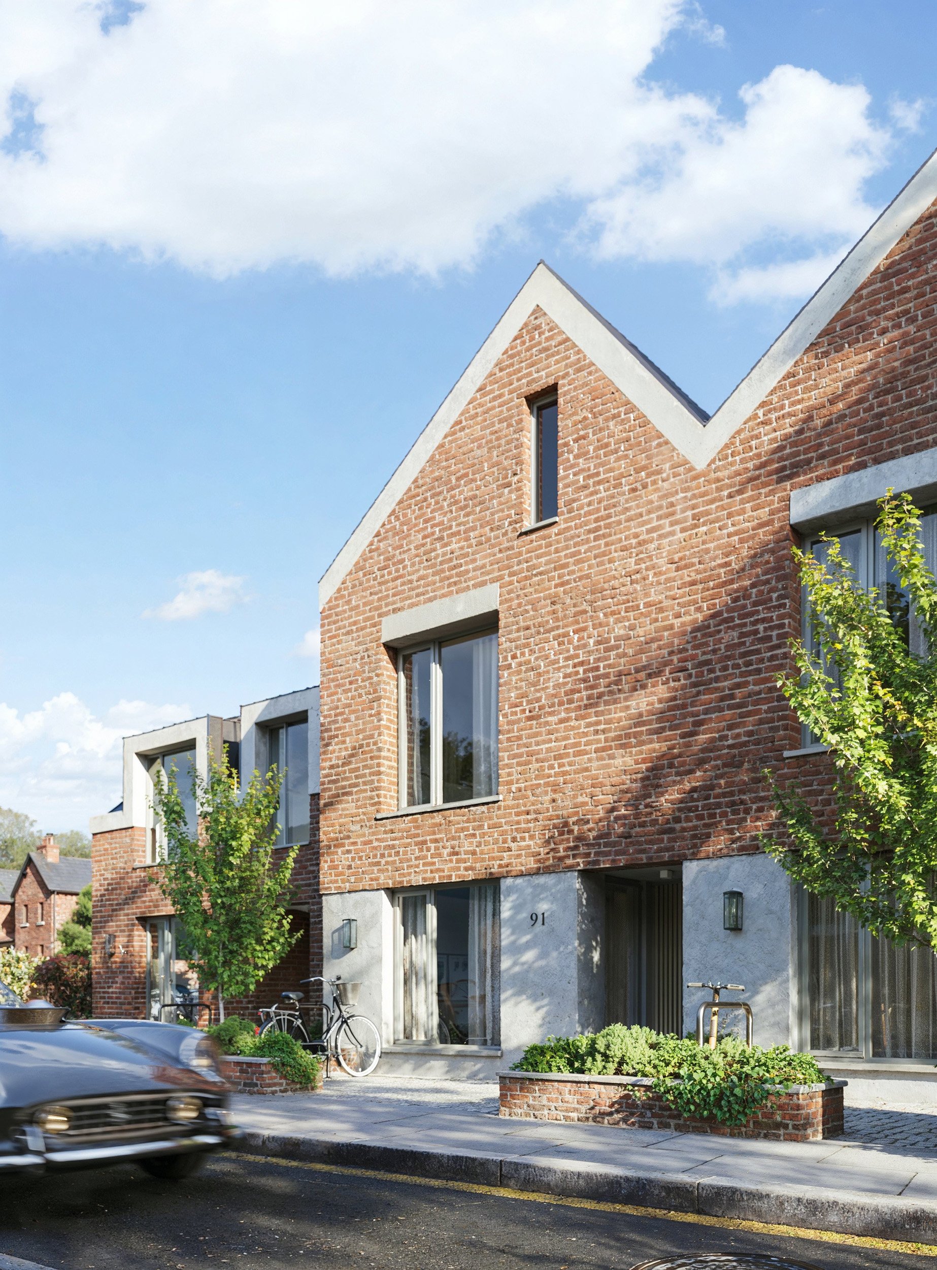Hermitage Mews, London, U.K., Gbolade Design Studio