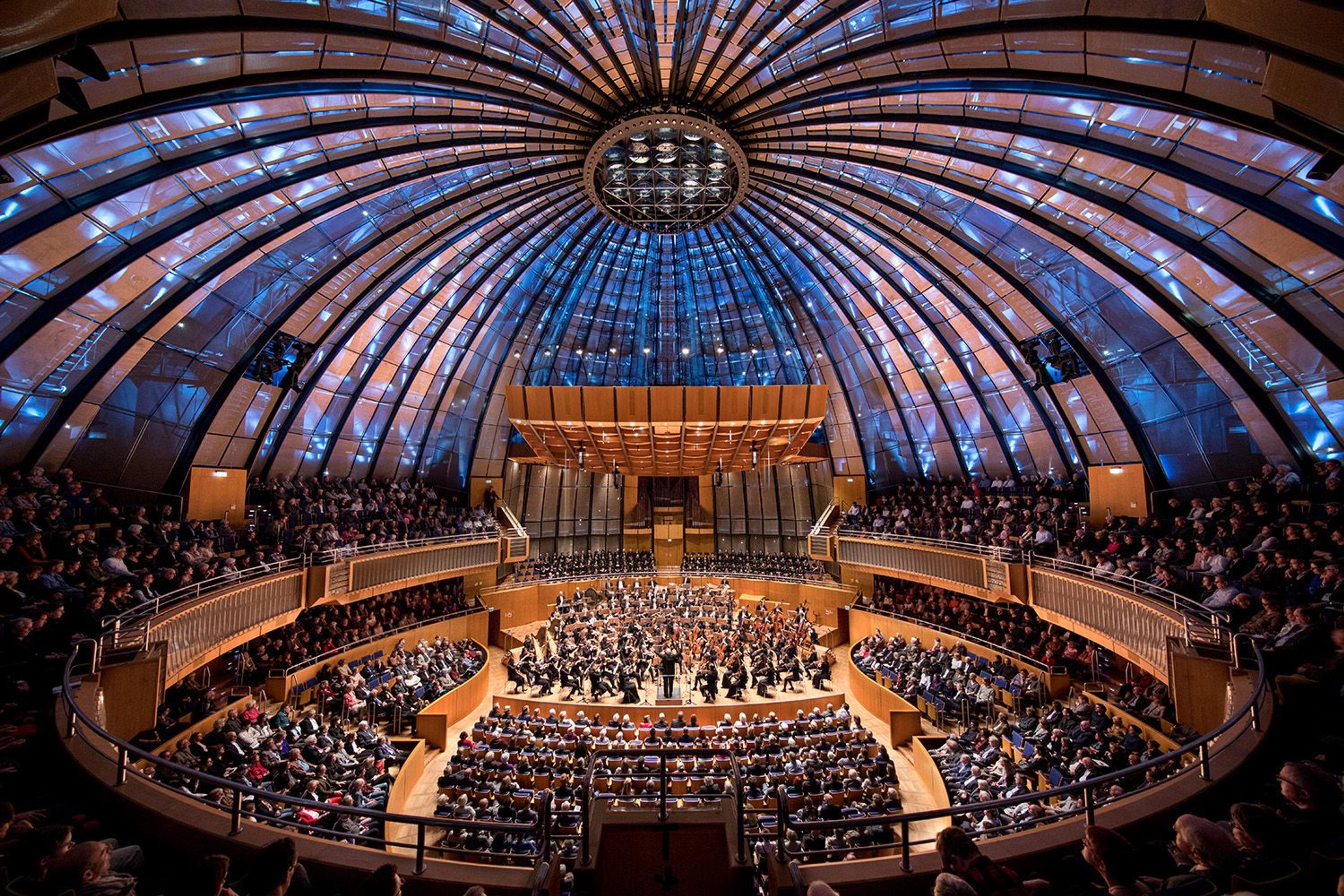 Century-Old German Concert Hall Gets L2 System That Tames Stage Bleed