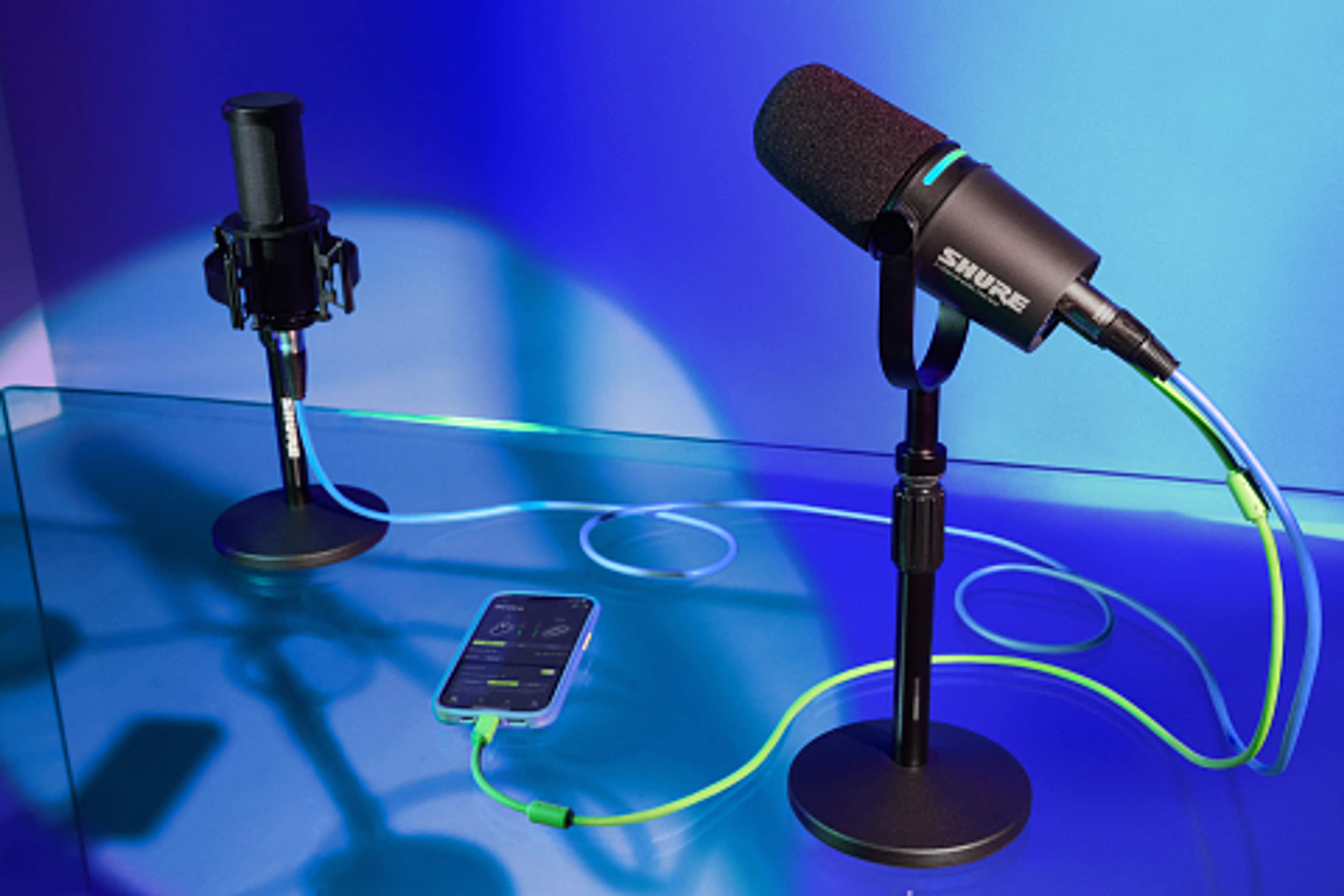 SHURE INTRODUCES THE MV7i SMART MICROPHONE AND INTERFACE