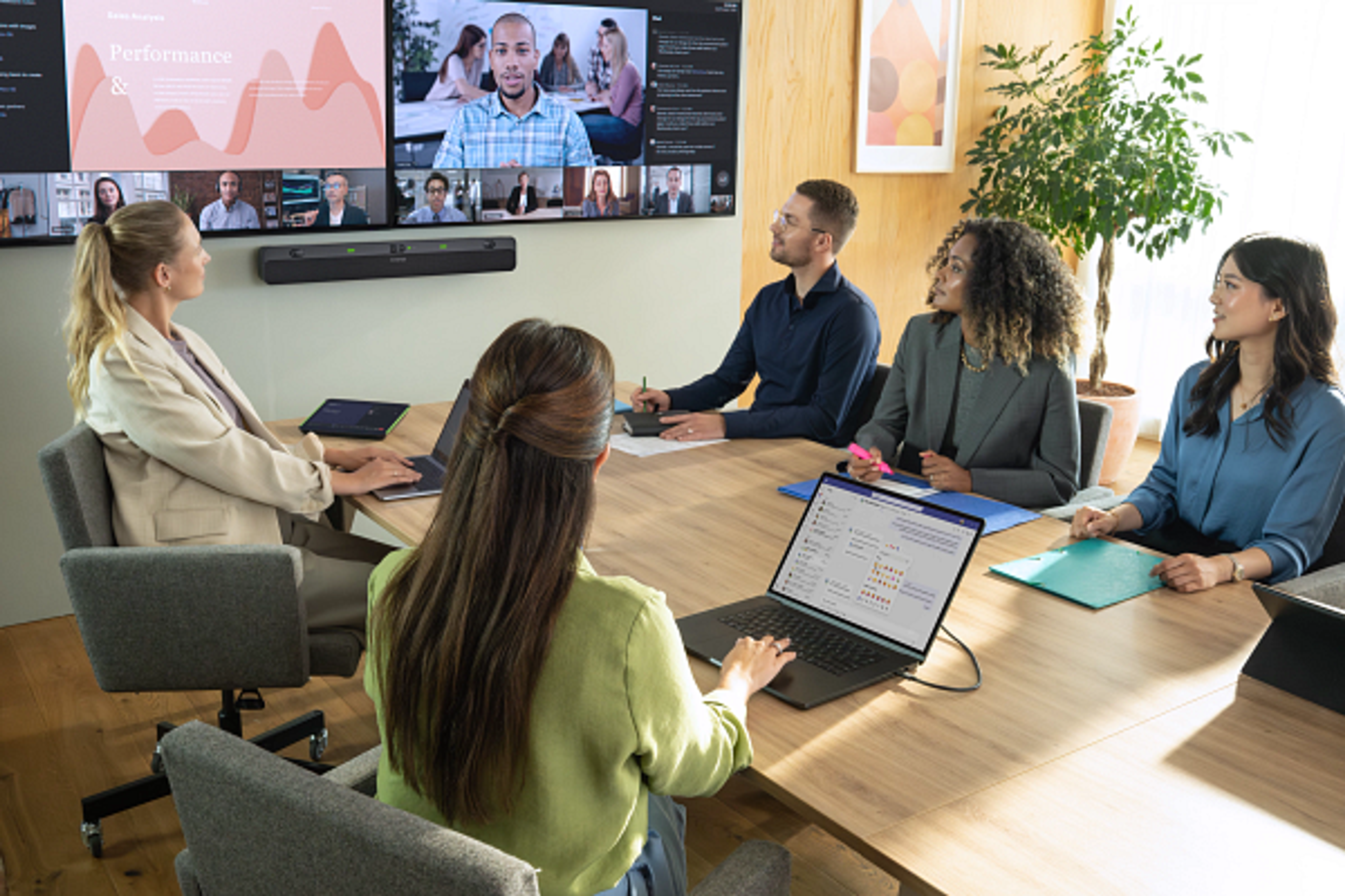 Shure All-in-One Bar: The IntelliMix™ Bar Pro 