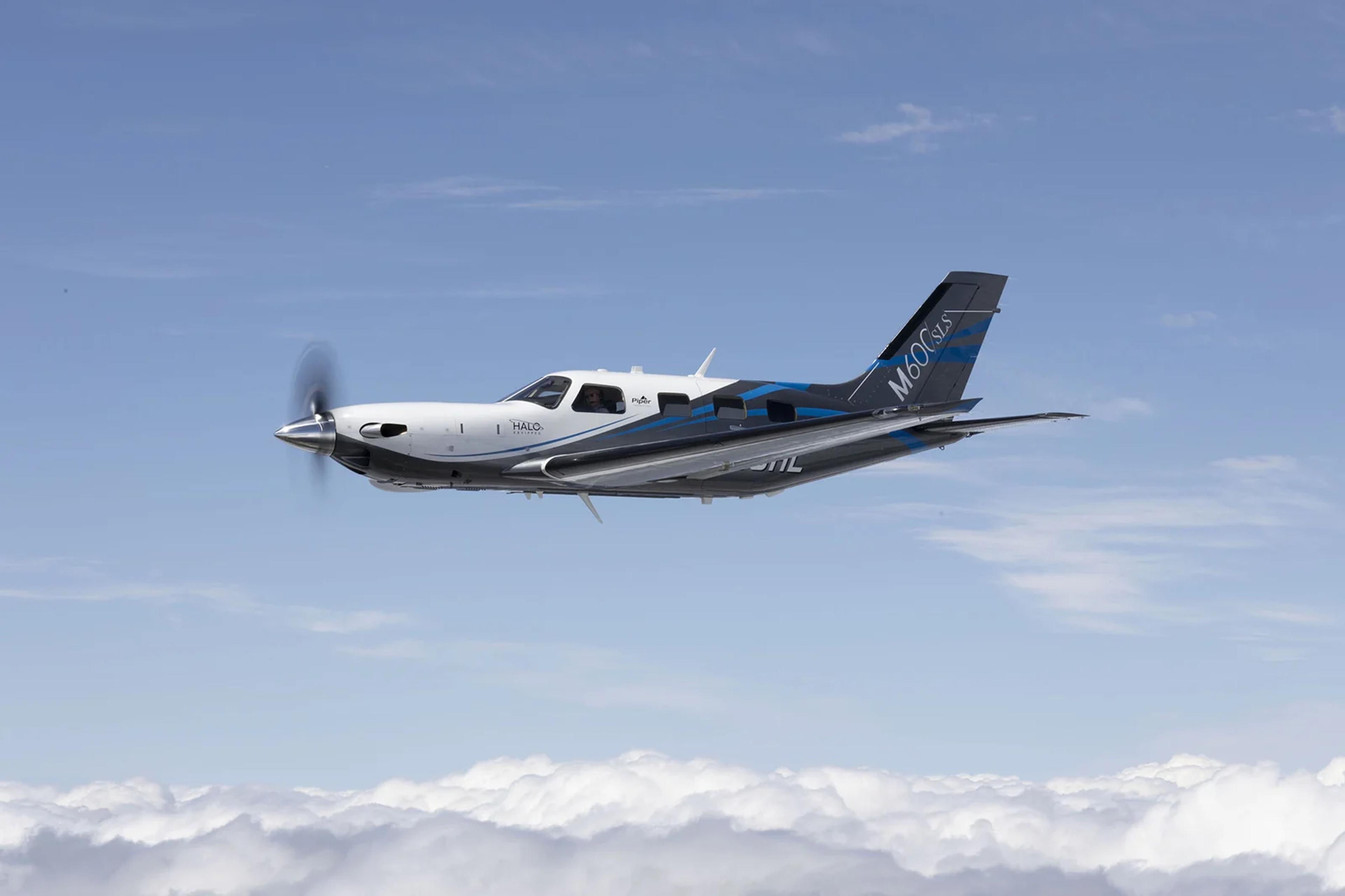 M600/SLS aircraft