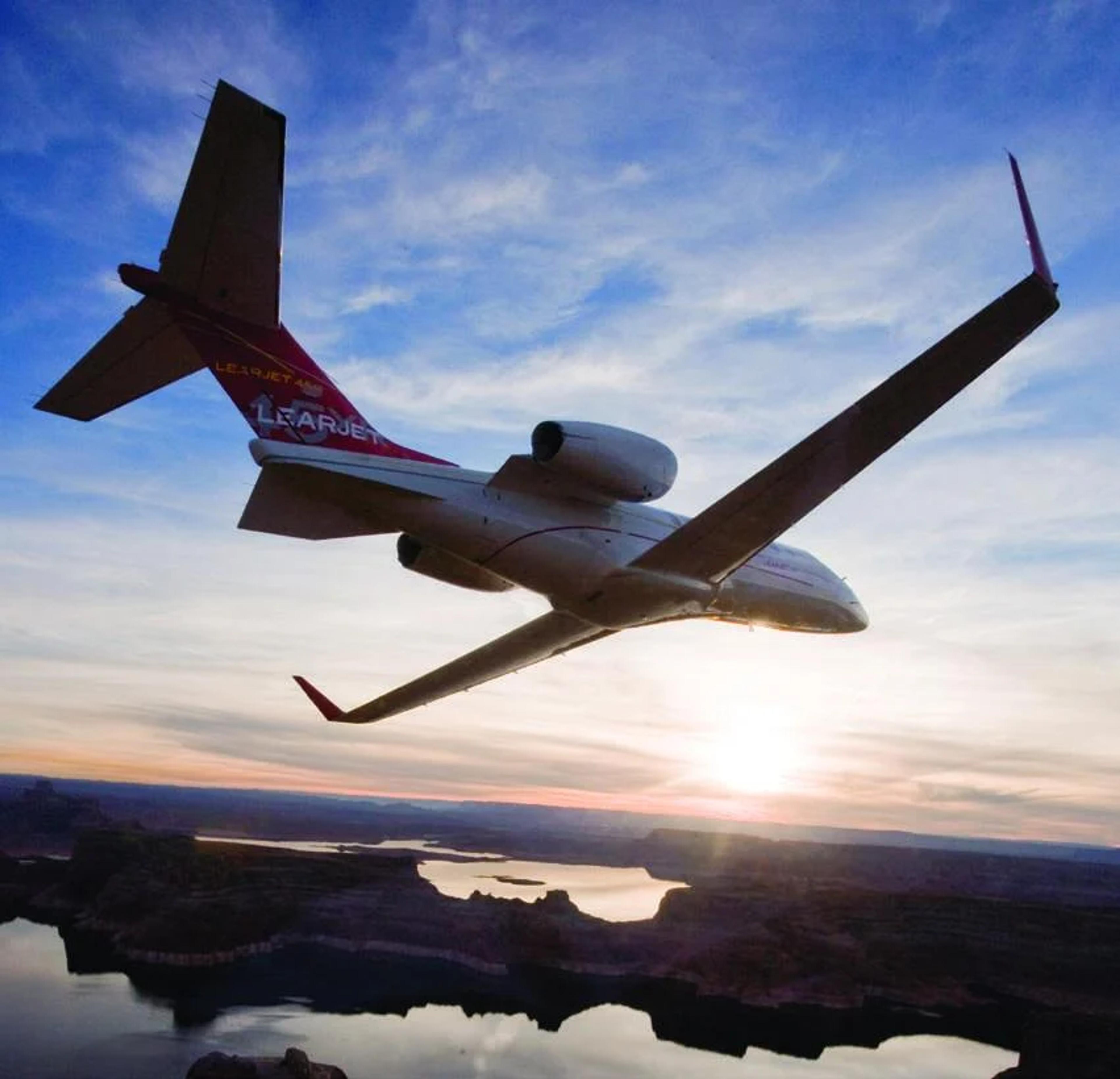 Learjet 45XR, official Bombardier image.