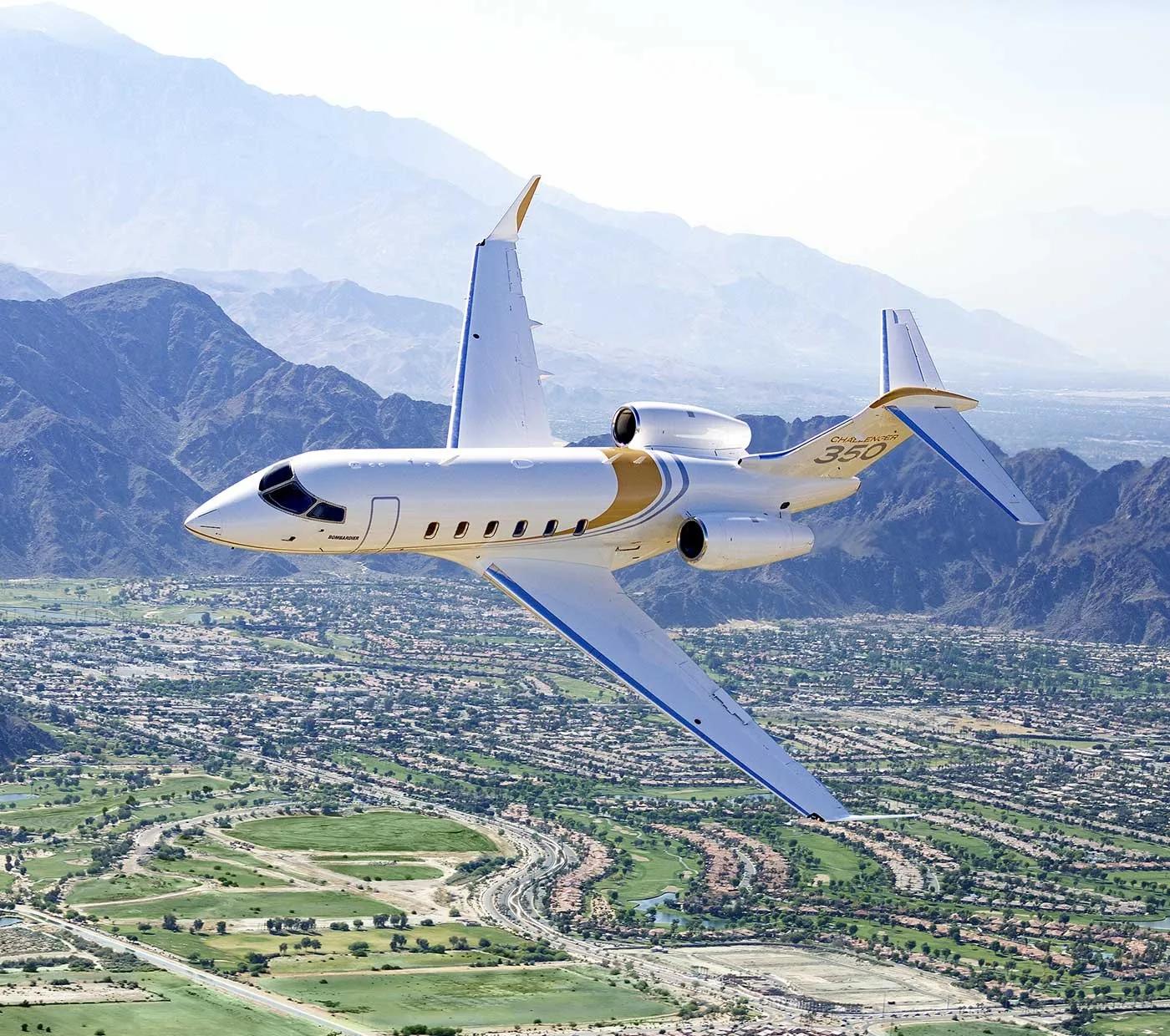 Challenger 350 aircraft