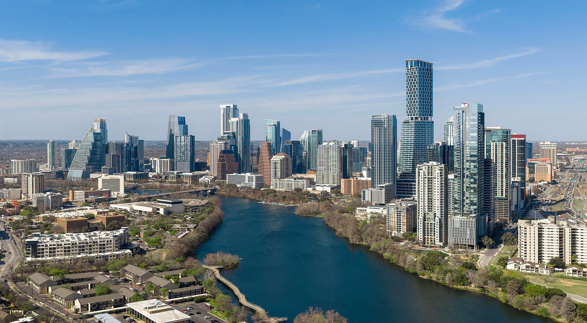 The skyline and river in Austin.