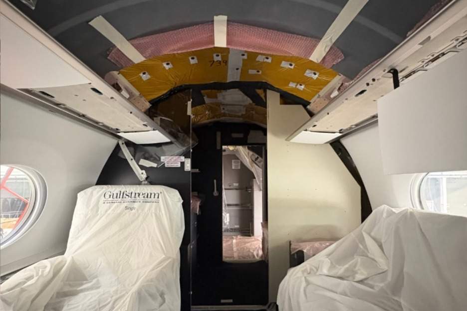 Gulfstream G650ER cabin with ceiling panels removed and seats protected during DC Aviation Group’s ELT-DT installation