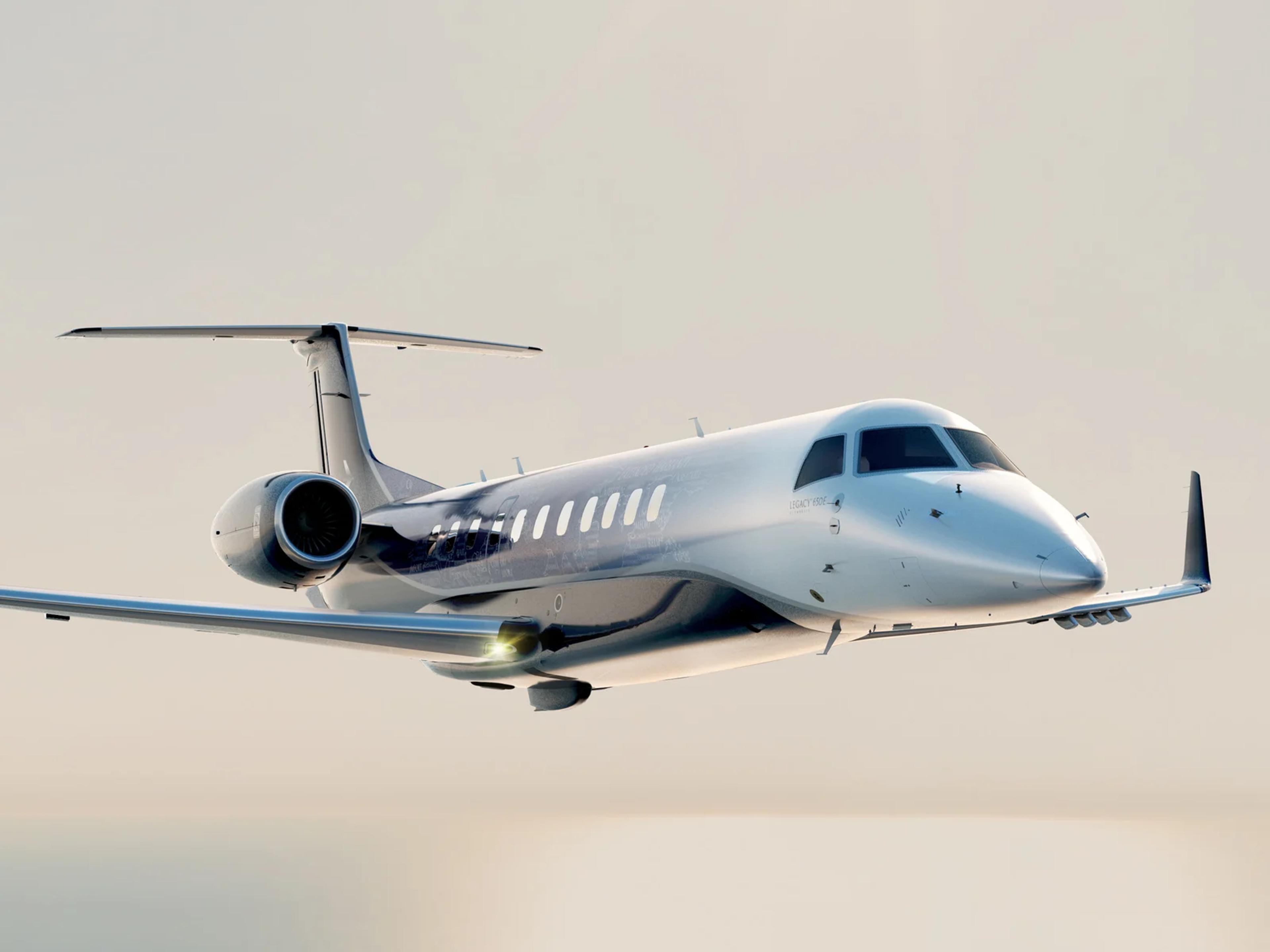 Legacy 650E, official Embraer launch rendering.