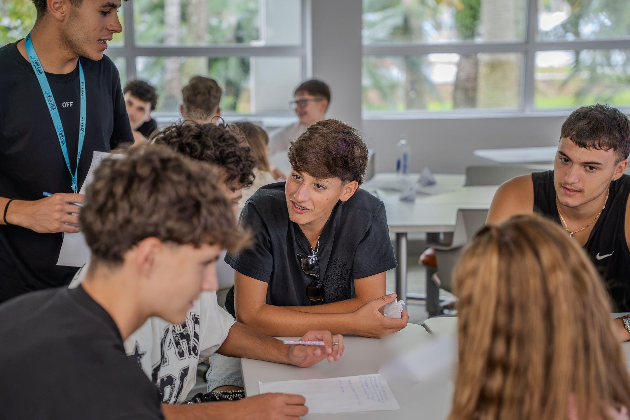 YES USA students working together in an English class at the University of Miami