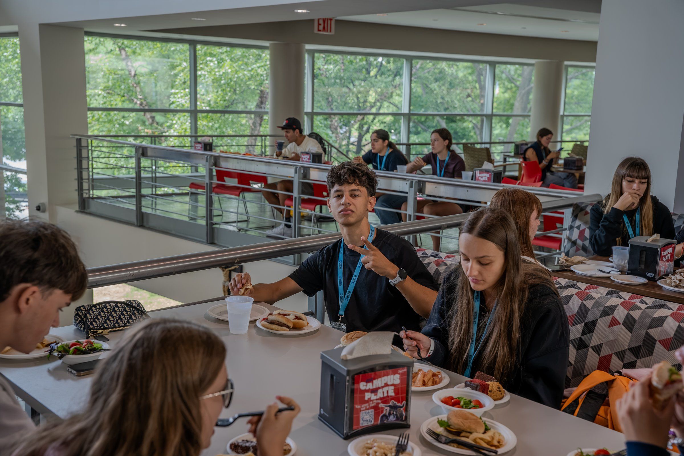 YES USA students eating lunch together in the St. John's dining hall