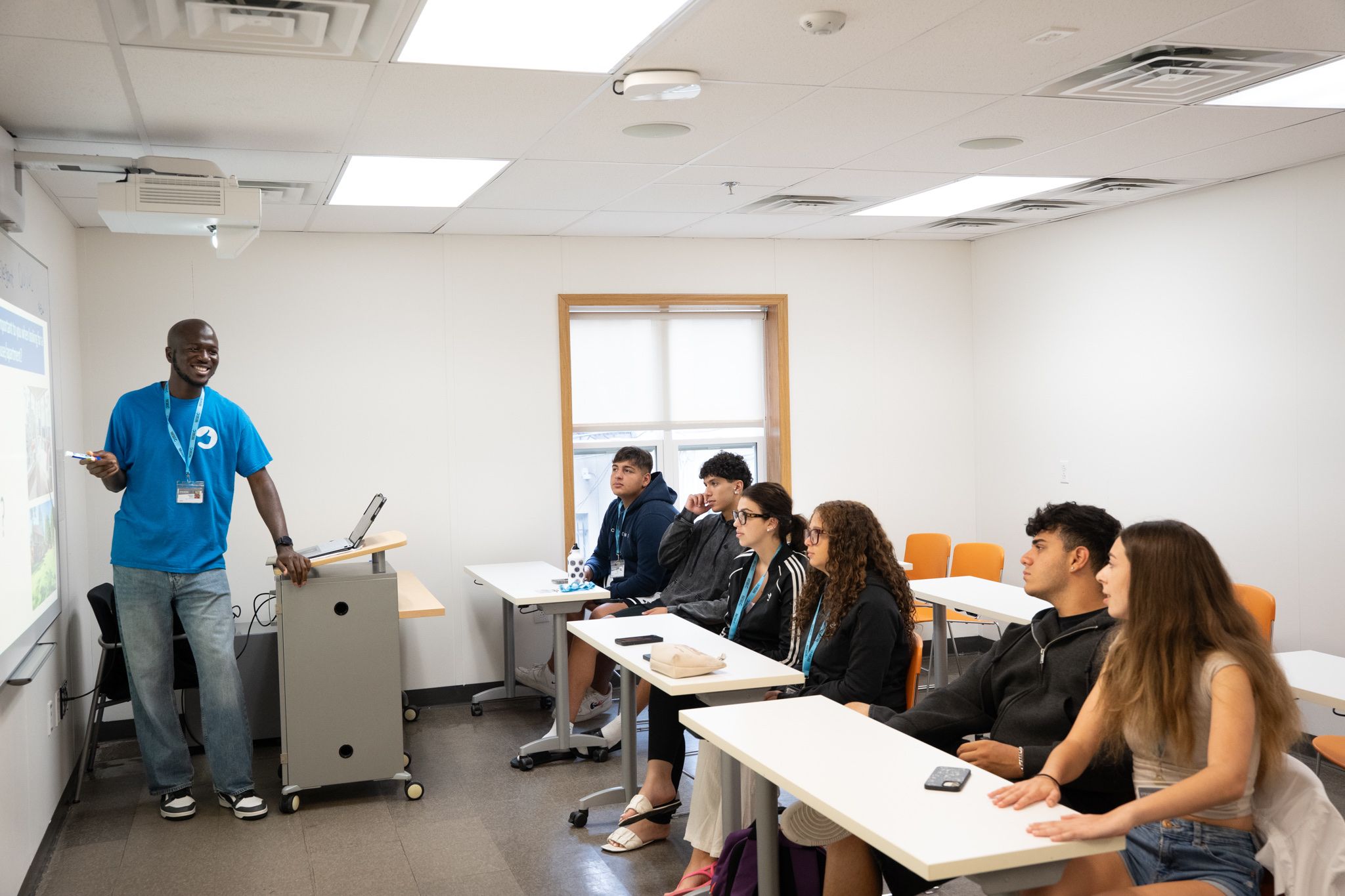 A YES USA English lesson at Stevens