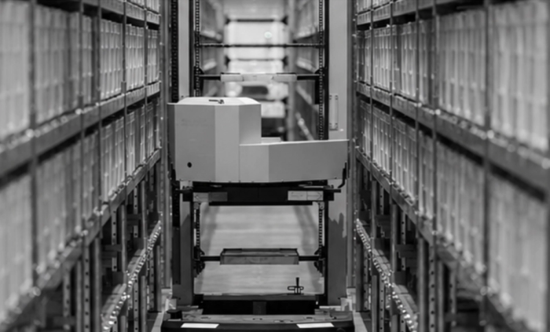 Automated shuttle storage system for warehouse automation