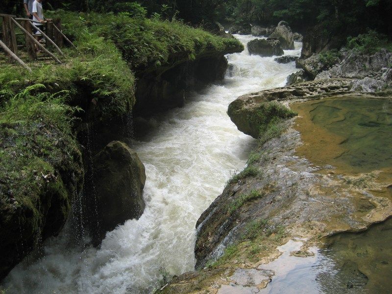 Semuc Champey