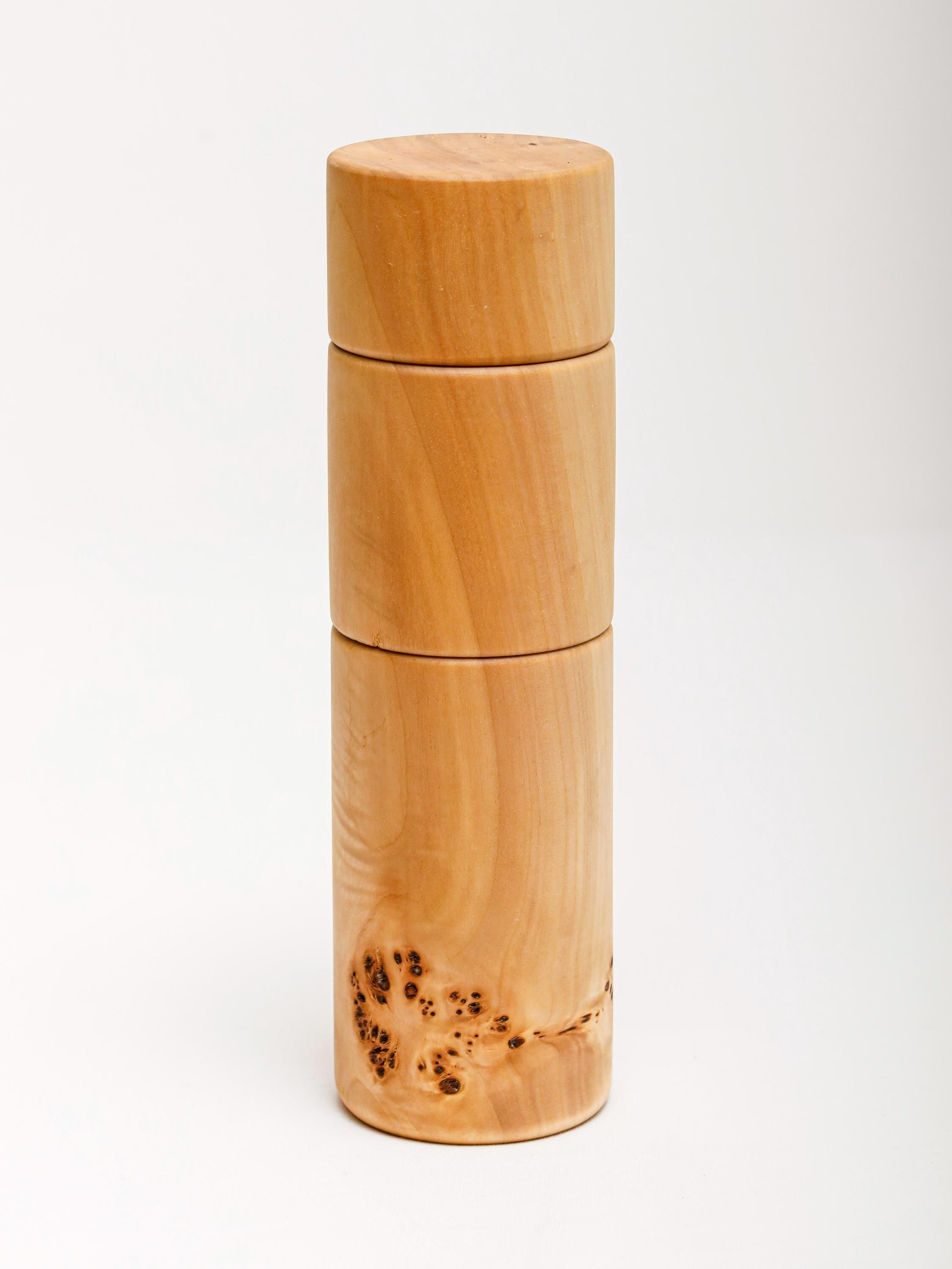 Gedrechselte Holzdose aus Pappel