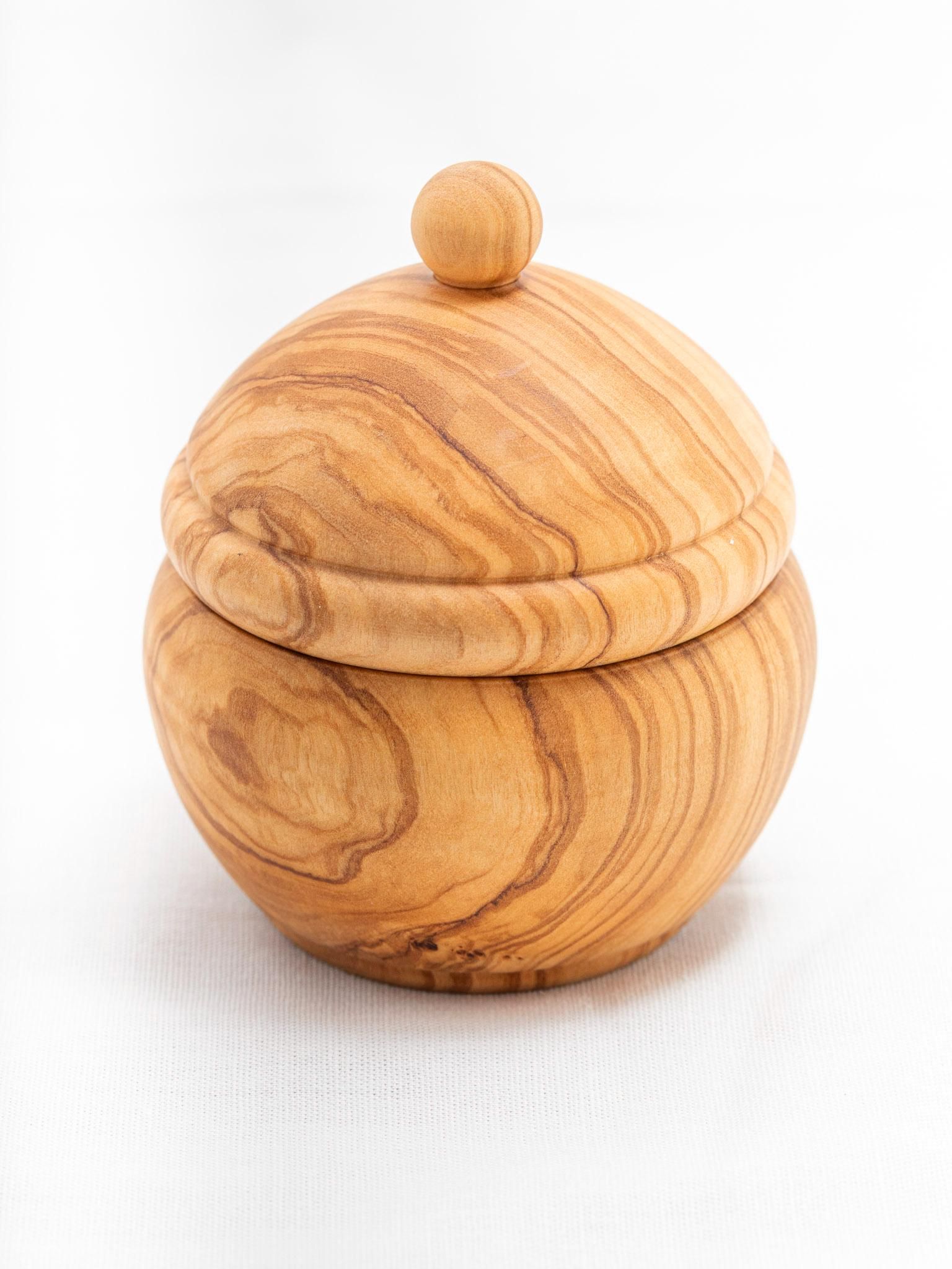 Gedrechselte Holzdose aus Olivenholz