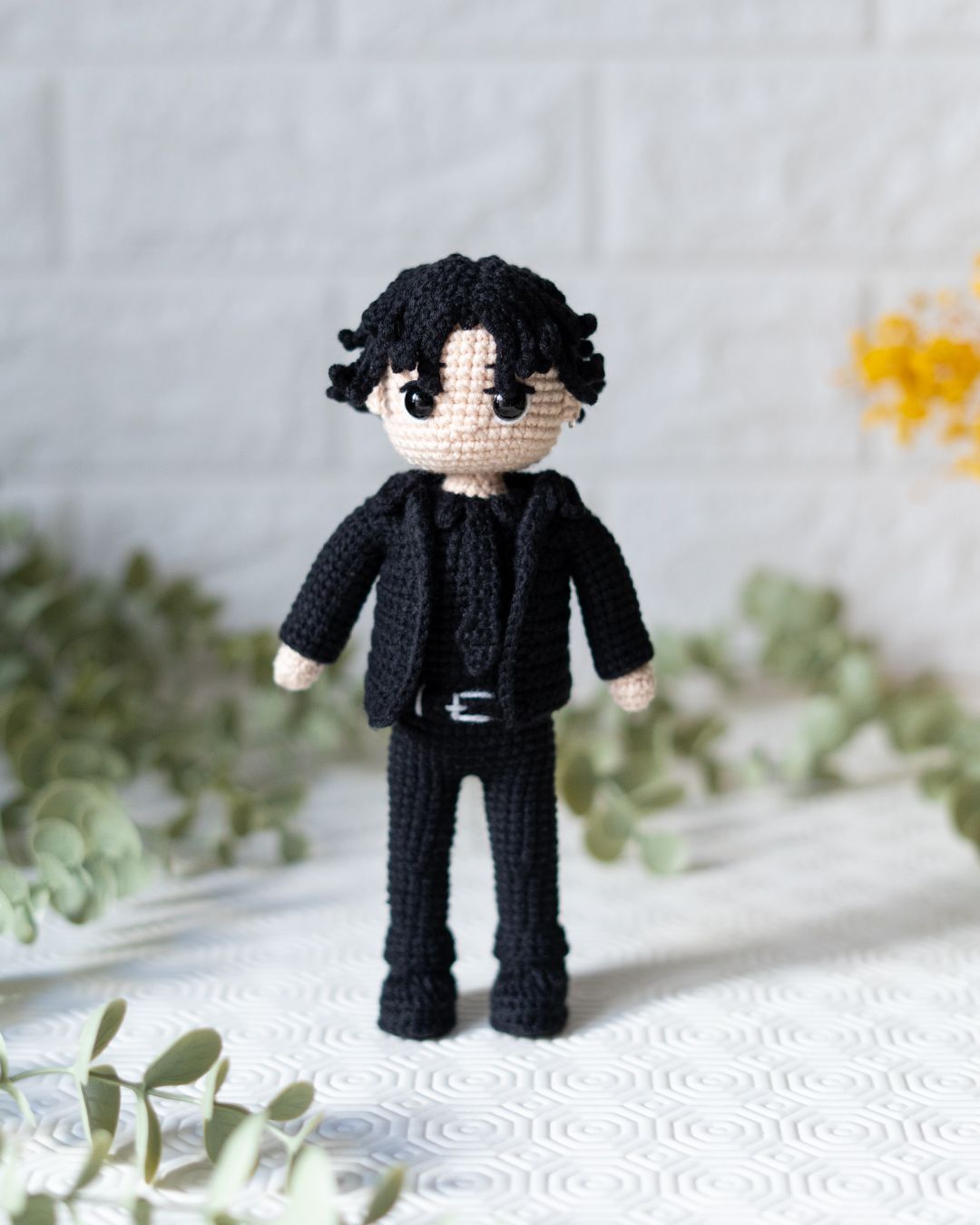 K-Pop Idol - Suit Man crochet pattern - Amigrumi Doll PDF