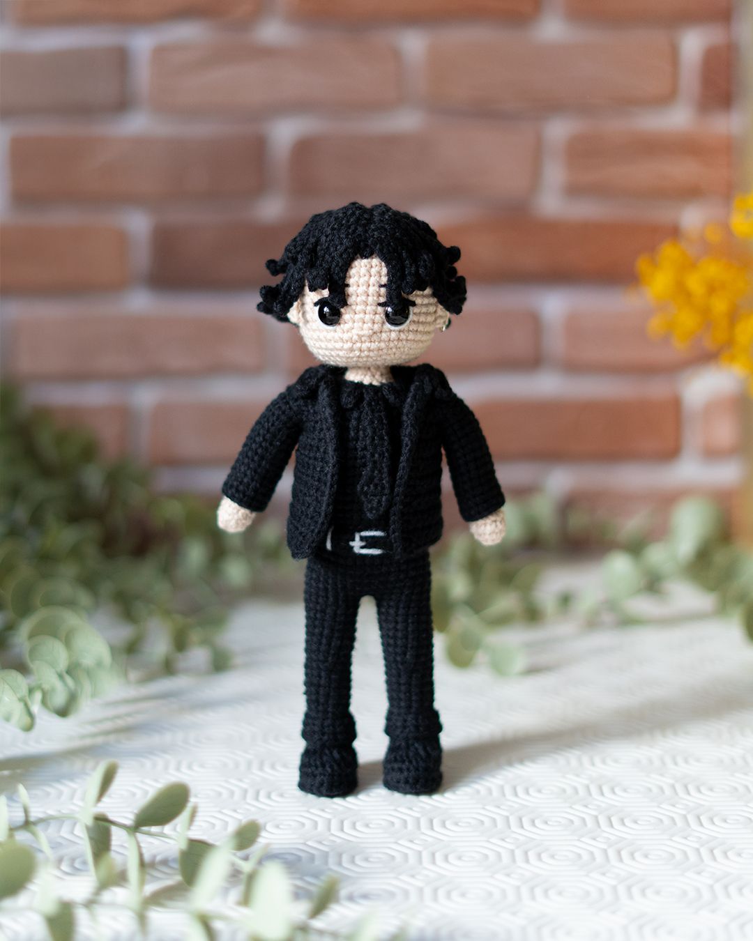 K-Pop Idol - Suit Man crochet pattern - Amigrumi Doll PDF