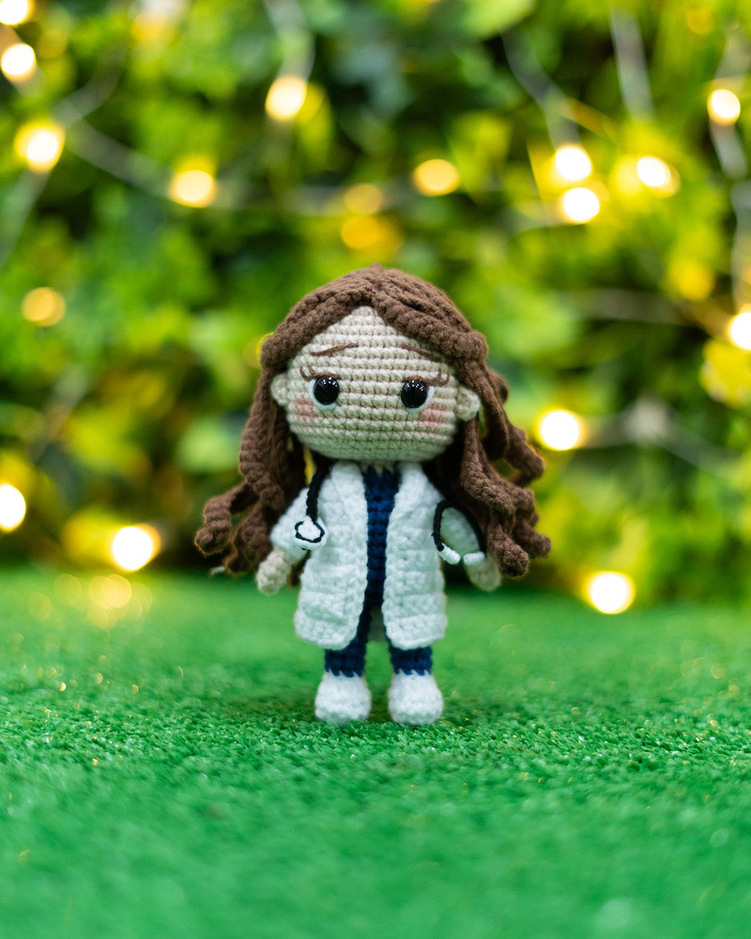 Cute Doctor Girl Crochet Pattern PDF – Nurse Amigurumi Keychain - Instant Download