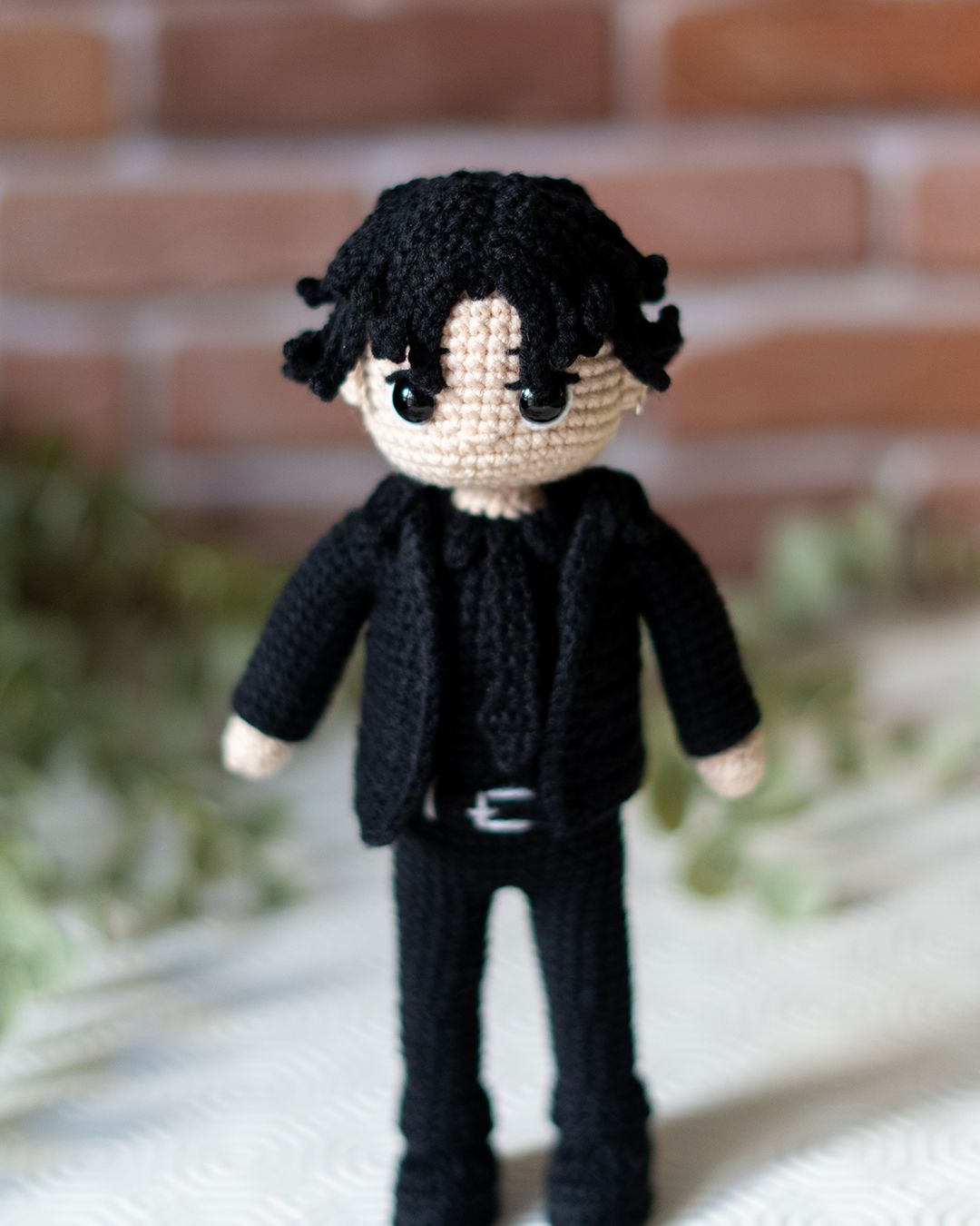 K-Pop Idol - Suit Man crochet pattern - Amigrumi Doll PDF