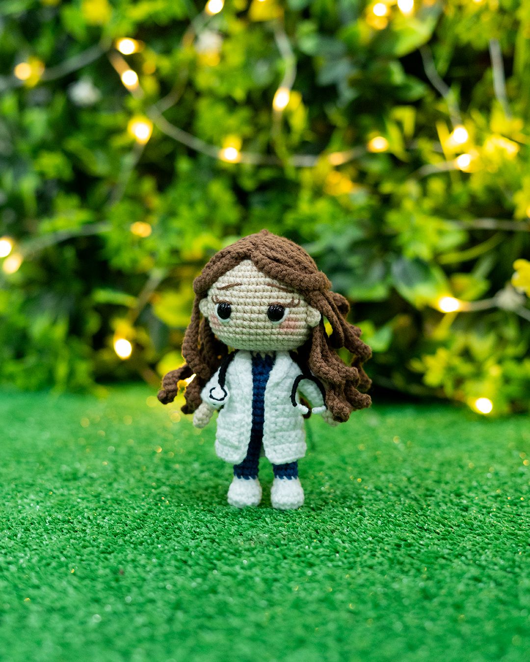 Cute Doctor Girl Crochet Pattern PDF – Nurse Amigurumi Keychain - Instant Download