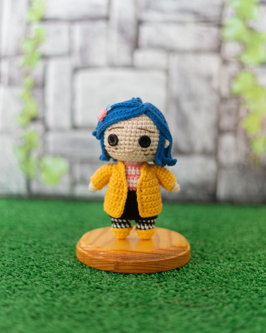 Coraline Jones - Coraline crochet pattern - Amigrumi Doll PDF
