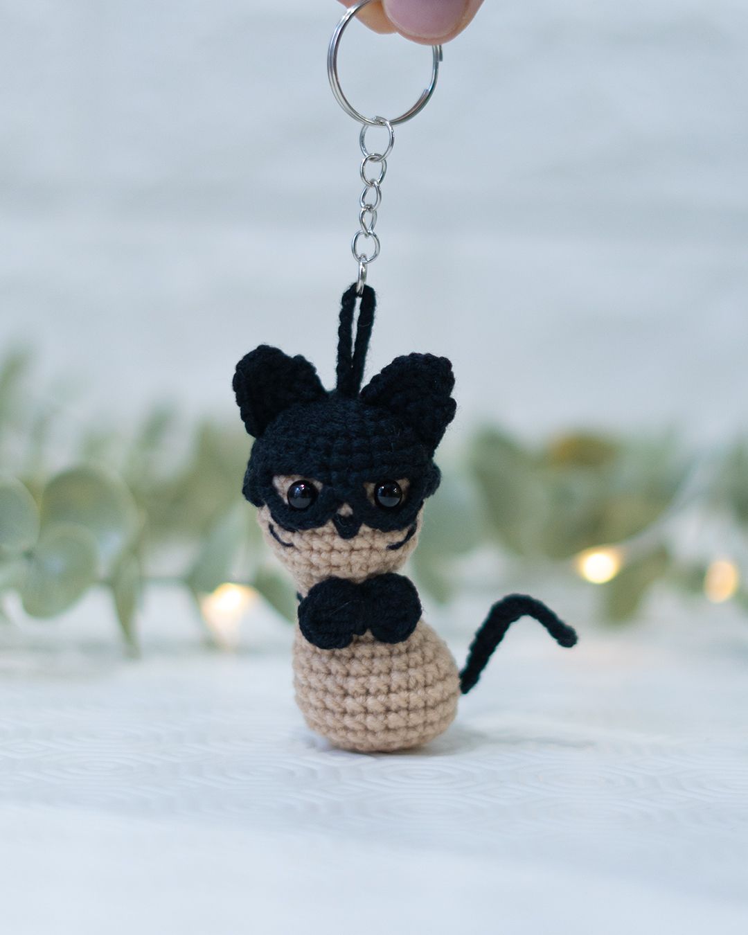 Batman - cat inspired crochet pattern - Amigrumi Keychain PDF