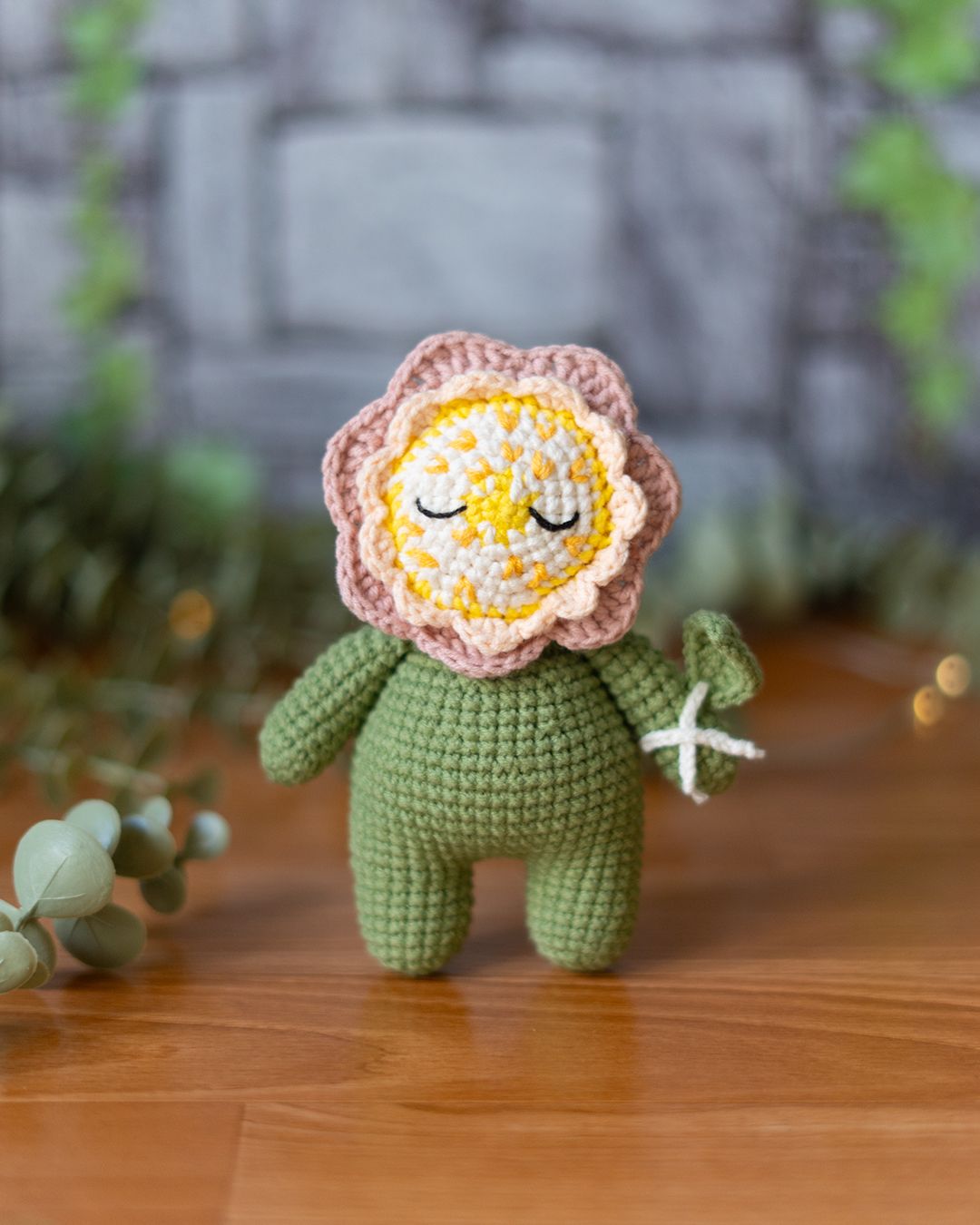 Flower Doll - Sleeping Flower crochet pattern - Amigrumi Doll PDF