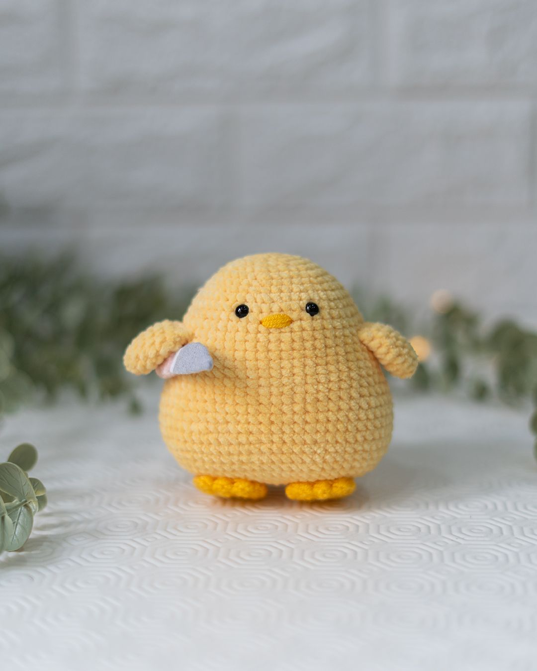 Chick with Knife - Funny Chicken crochet pattern - Amigrumi Doll PDF