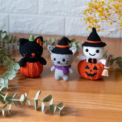 Halloween crochet pattern - Amigrumi Doll PDF