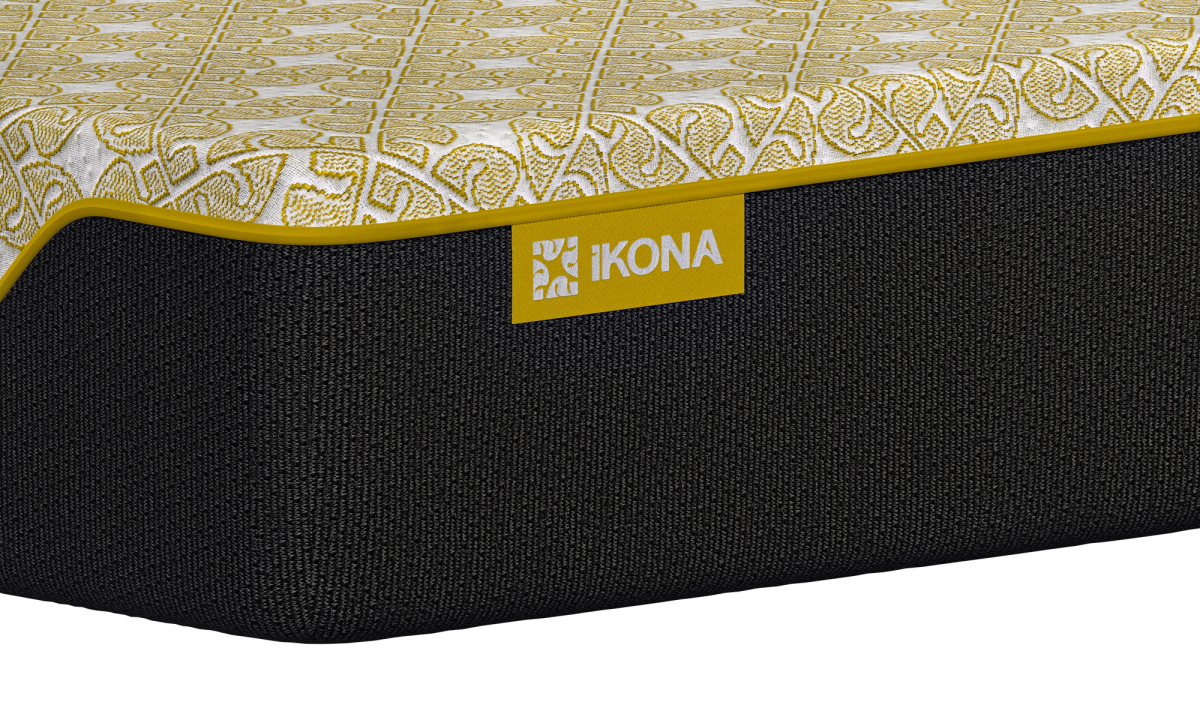 Ikona Solara 11 Medium-Plush mattress close up view of corner