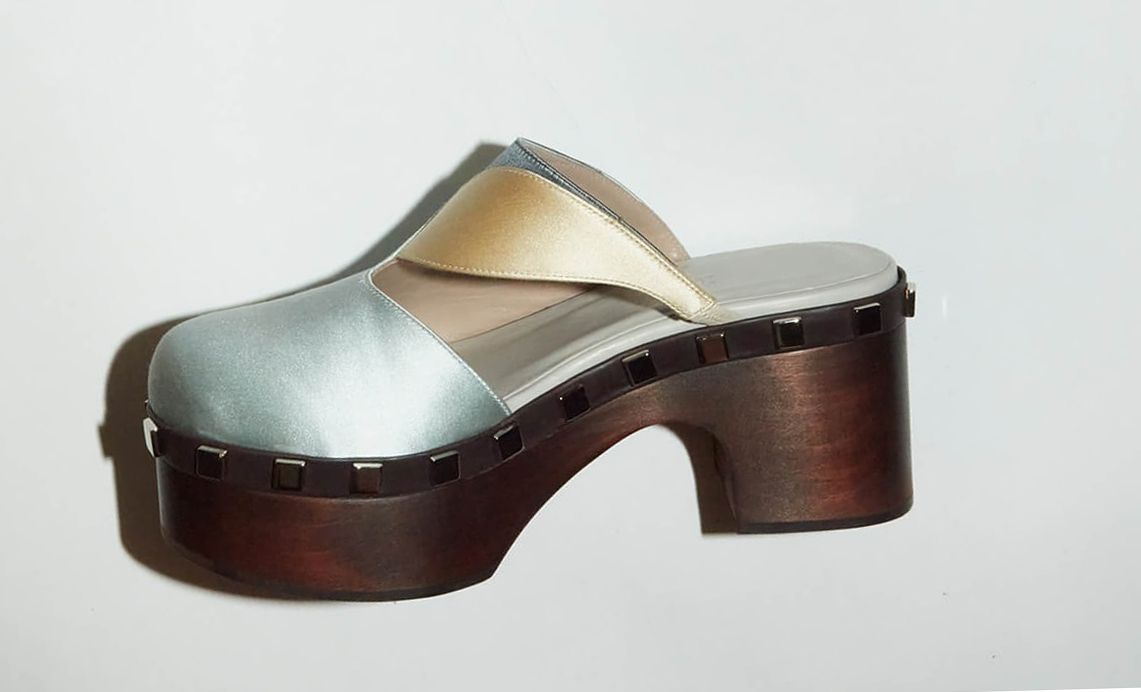 Clogs