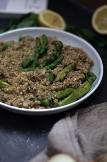 Buckwheat with asparagus