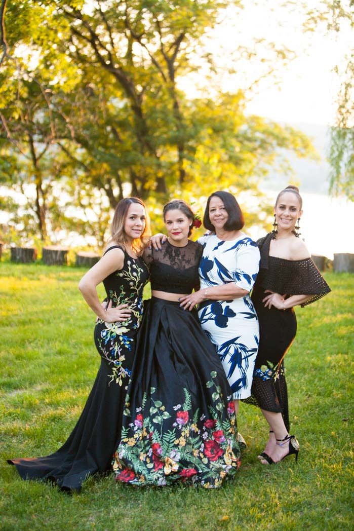 Quinceañera Photo 33