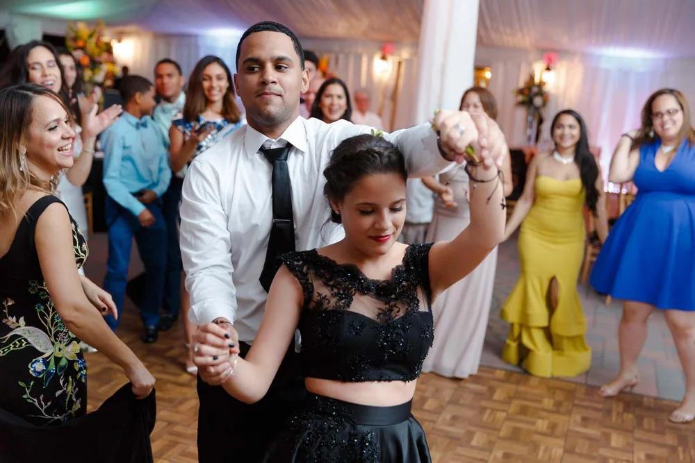 Quinceañera Photo 47