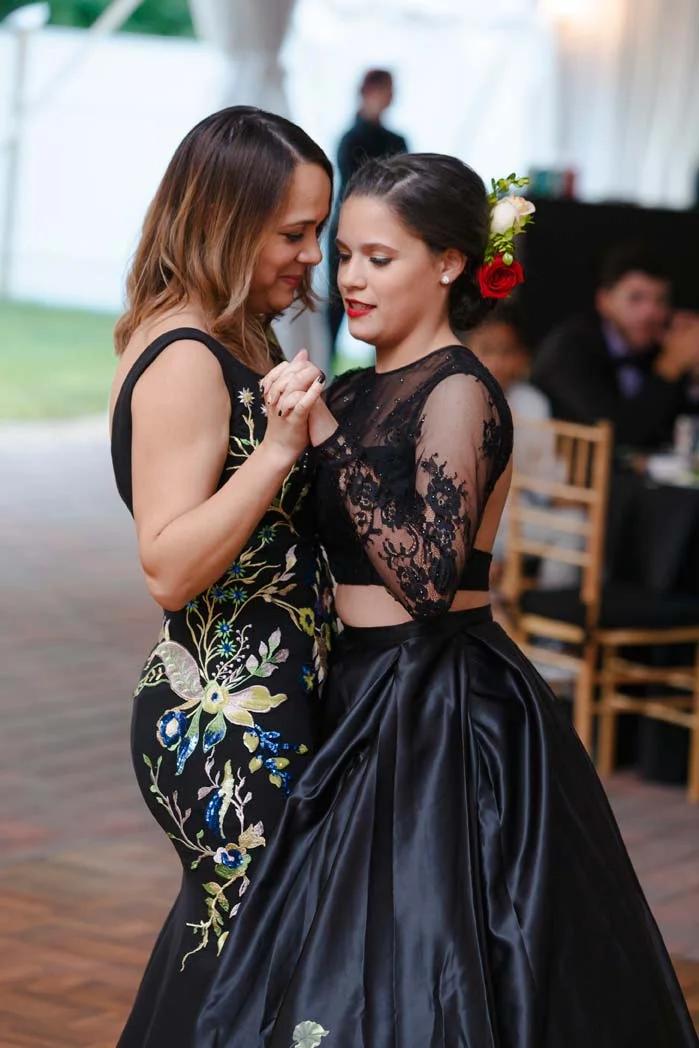 Quinceañera Photo 35