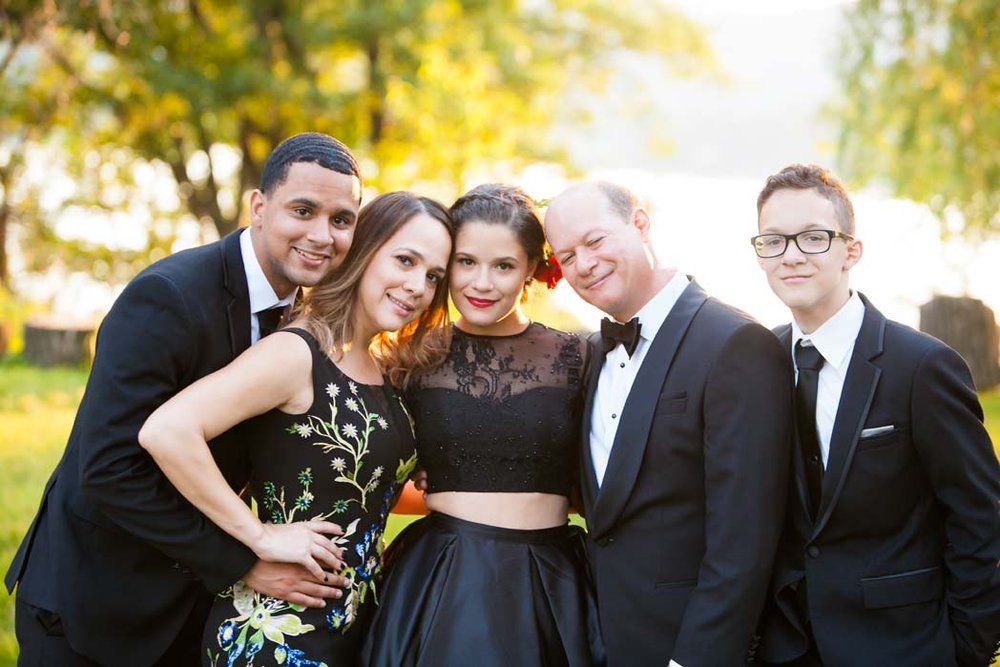 Quinceañera Photo 22