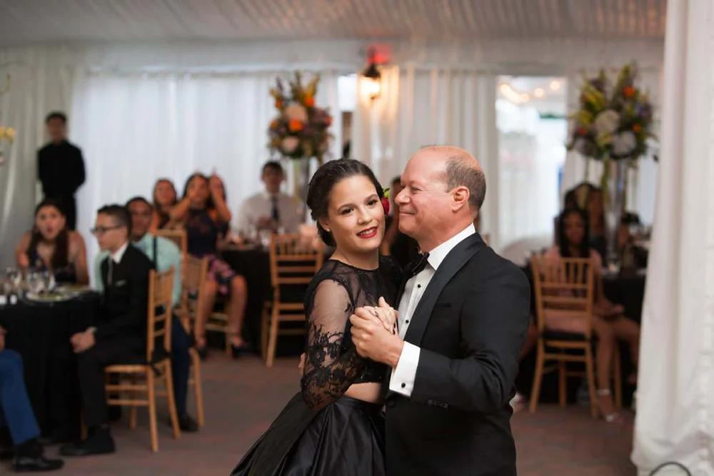 Quinceañera Photo 38