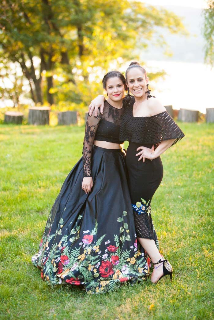 Quinceañera Photo 31